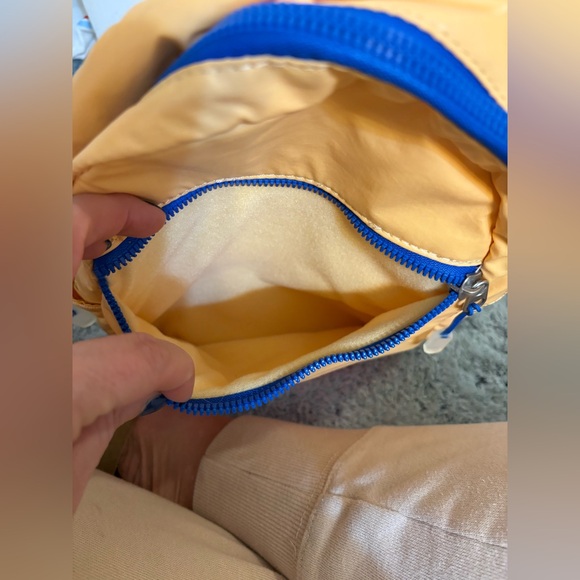 Nike Futura Celestial Gold & Red Mini Backpack - Picture 6 of 10